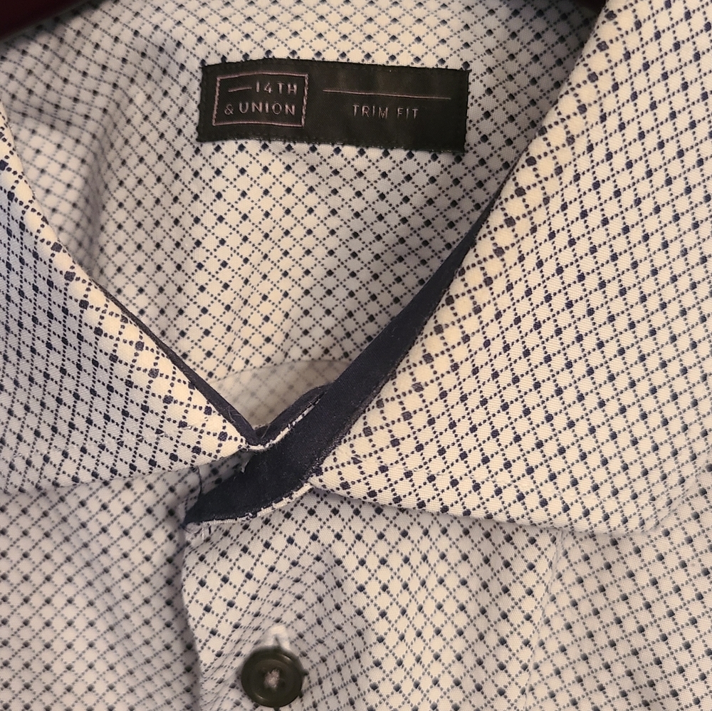 White with Blue Pattern Dress Shirt MEDIUM